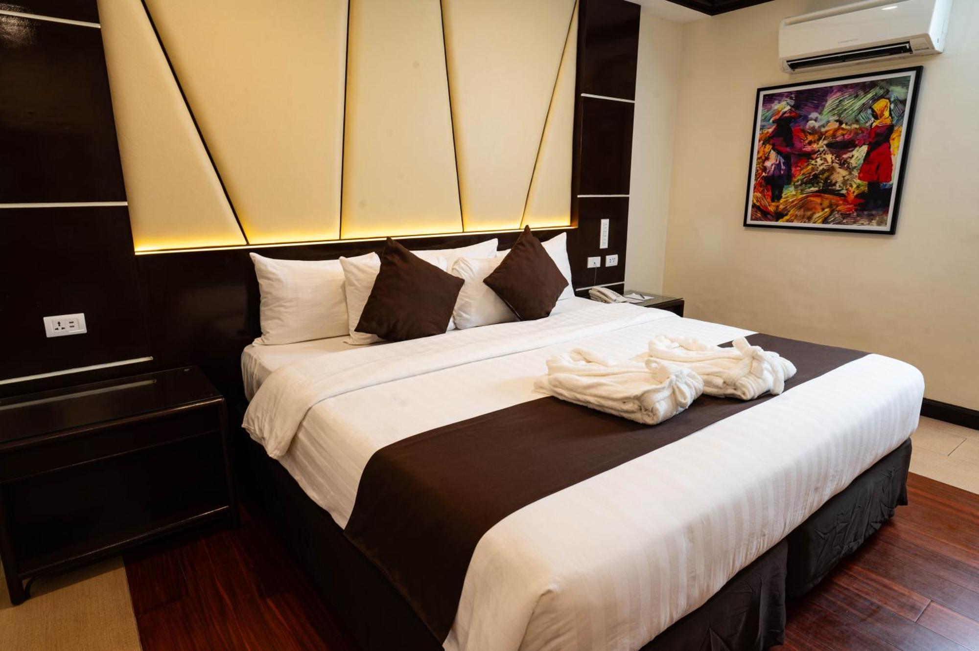 The Apo View Hotel Davao Екстер'єр фото